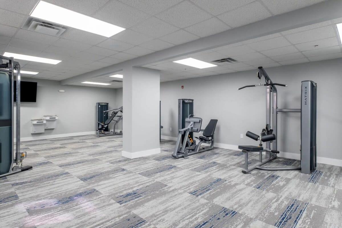 4B 3Ba Premium Family Apartment With Gym ชาร์ล็อต ภายนอก รูปภาพ