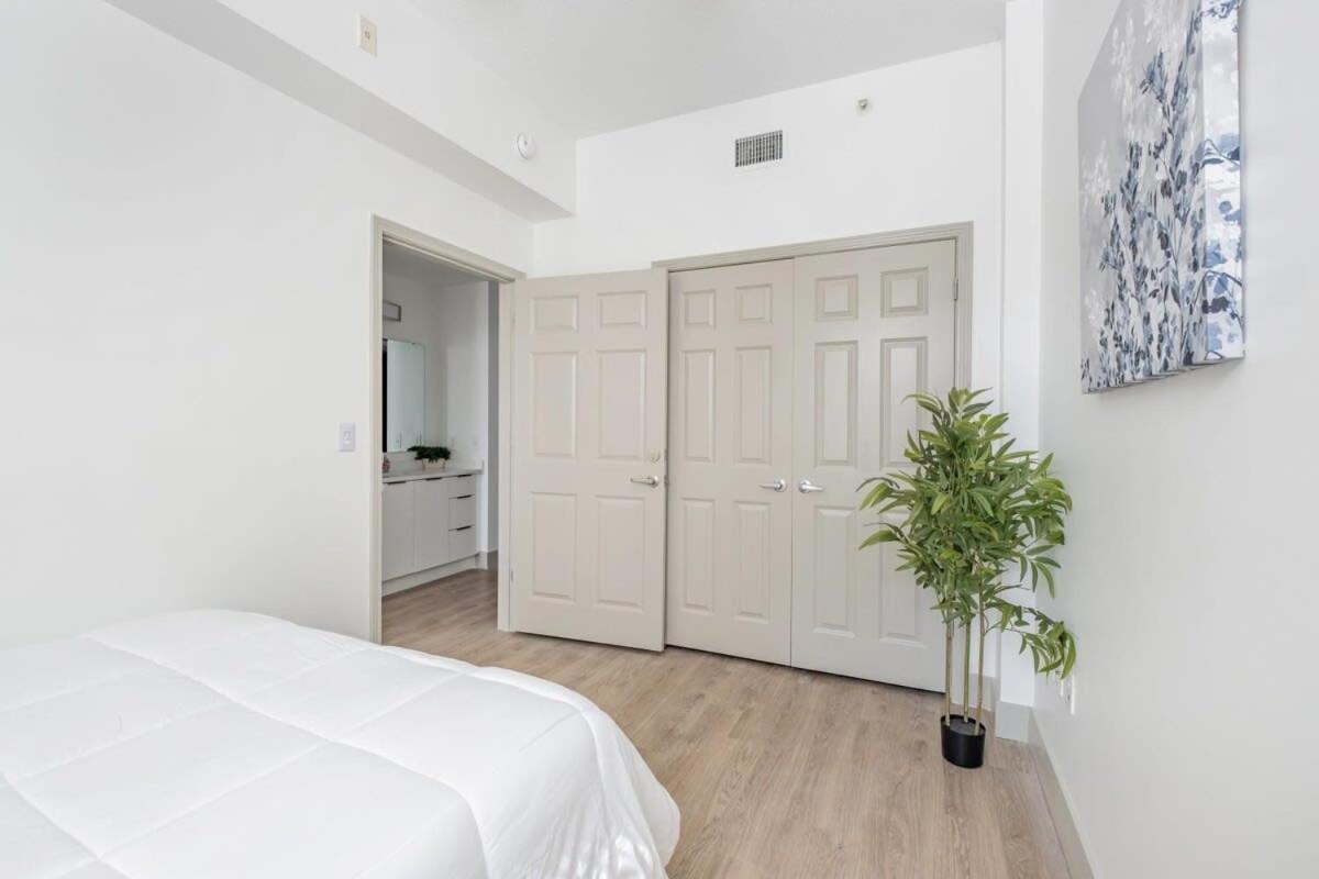 4B 3Ba Premium Family Apartment With Gym ชาร์ล็อต ภายนอก รูปภาพ