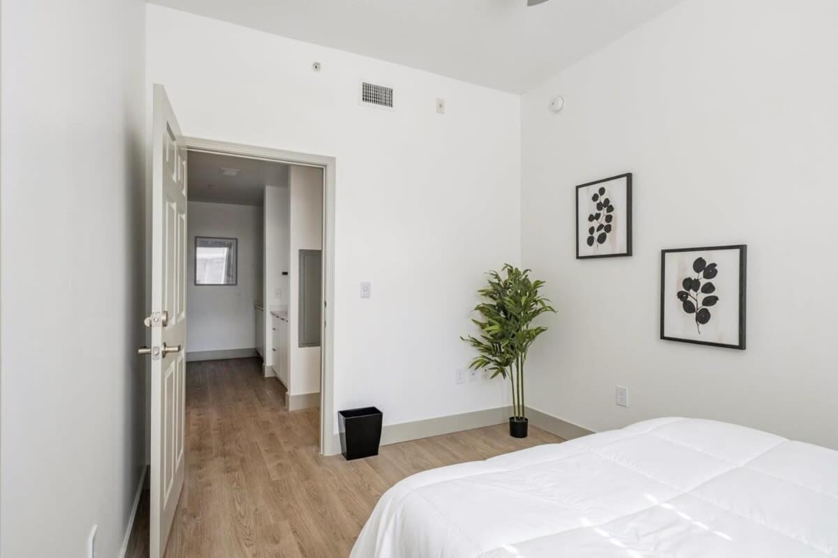 4B 3Ba Premium Family Apartment With Gym ชาร์ล็อต ภายนอก รูปภาพ